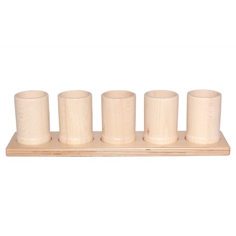 Quiver bar with 5 quivers natural