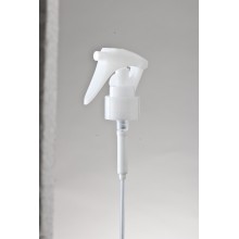 Sprühflasche für Putzübungen  weiß