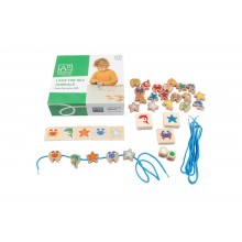 Lace the sea animals
