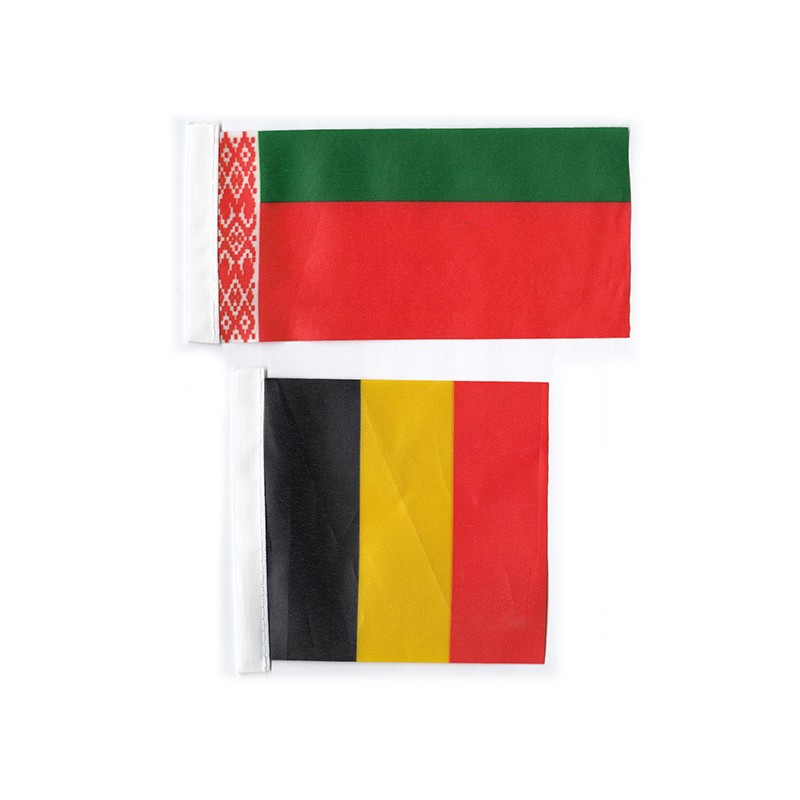 Podstavec s vlajkami Európy