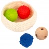 Basket with balls