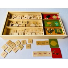 Reading boxes with syllables
