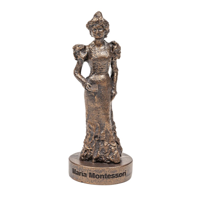 Statue Maria Montessori
