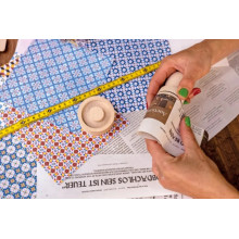 Papiertopf-Presse