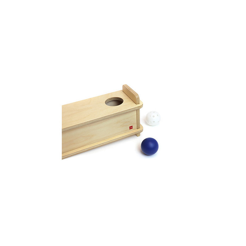 Holzkasten mit Schublade