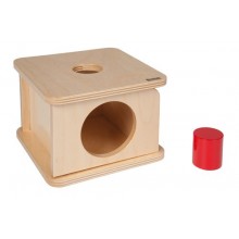Kasten mit dickem Zylinder