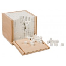 Kasten mit 1 000 Kuben