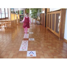 ABC podlahové plagáty pre materskú školu A4
